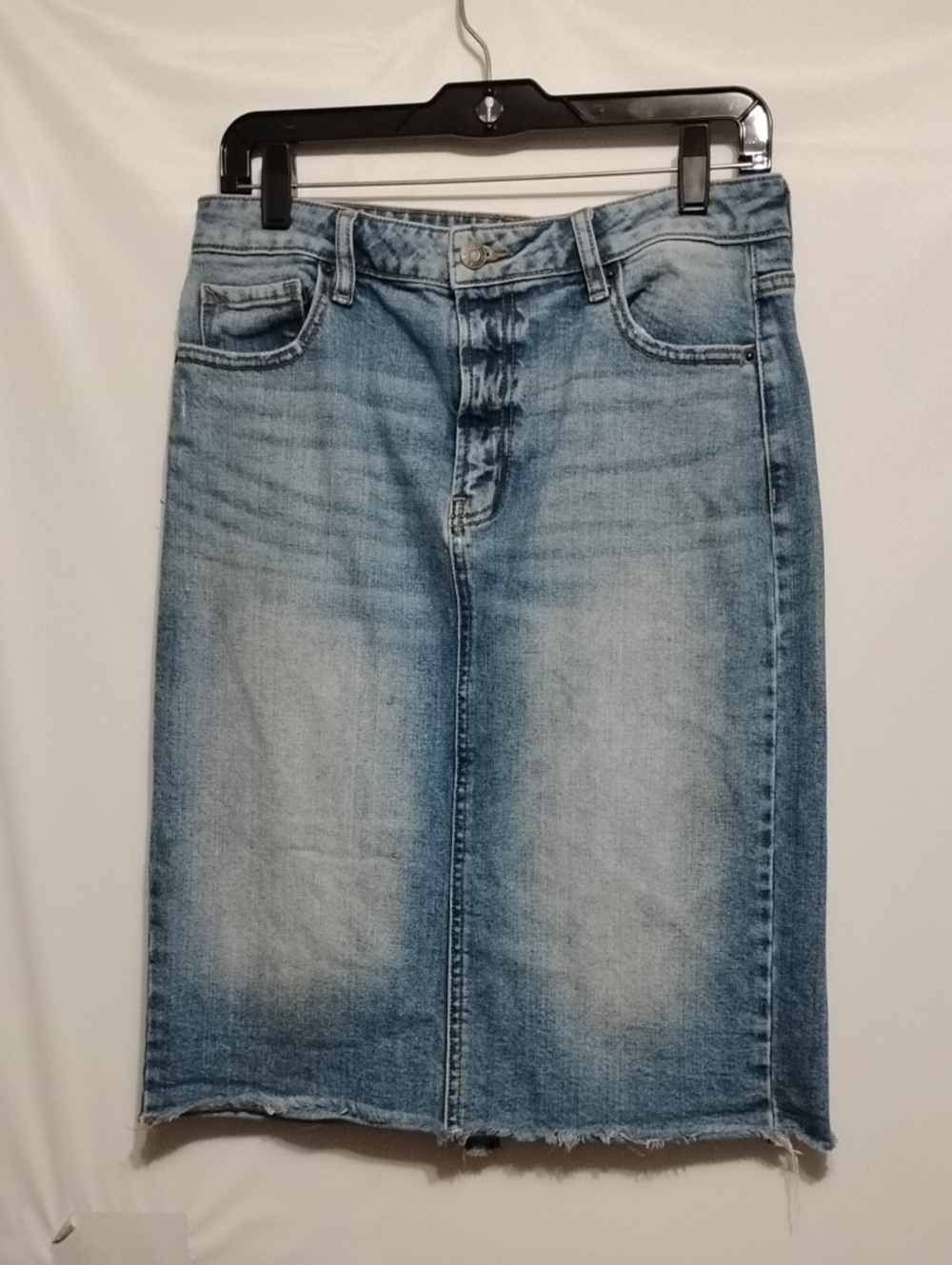 HIDDEN Light Wash Denim Midi Back Kick Pleat Skirt